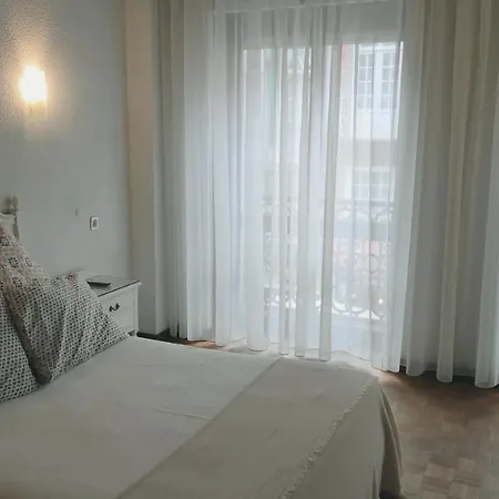 Отель Terrace House