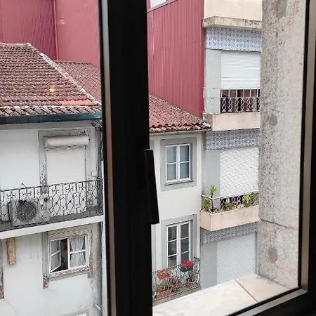 Terrace House Отель Брага