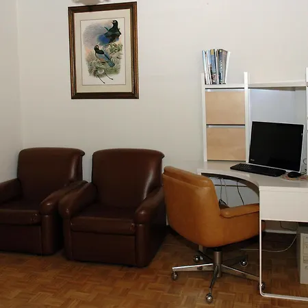 Отель Terrace House